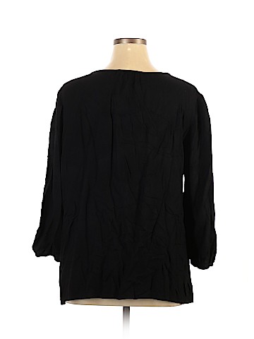 Old Navy 3/4 Sleeve Blouse (view 2)