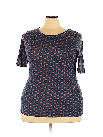 Lularoe Short Sleeve T-Shirt (view 1)