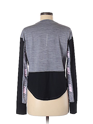 Nike Active T-Shirt (view 2)