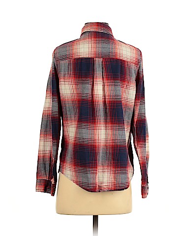 Forever 21 Long Sleeve Button-Down Shirt (view 2)