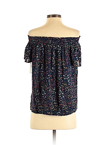 Old Navy Short Sleeve Blouse (view 2)
