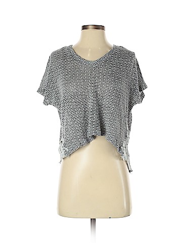American Eagle Outfitters Pullover Sweater (view 1)
