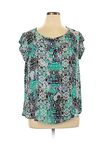 Pure Energy Short Sleeve Blouse (view 1)