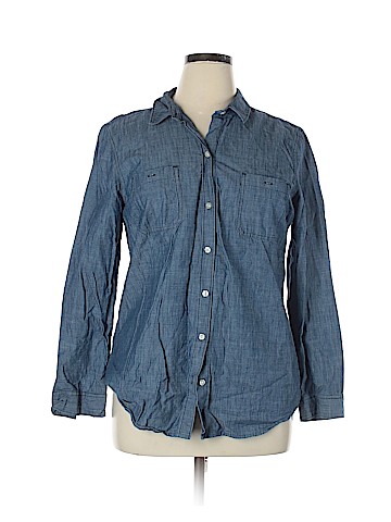 Old Navy Long Sleeve Button-Down Shirt (view 1)