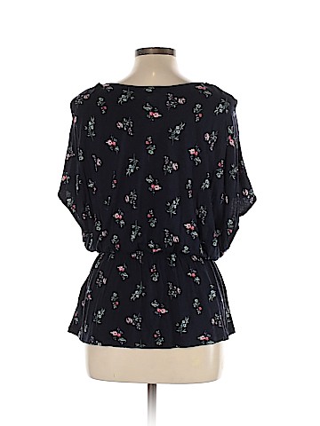 H&M Short Sleeve Top (view 2)