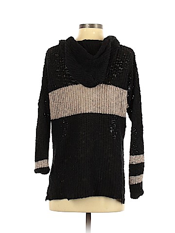 Sweet Romeo Pullover Hoodie (view 2)