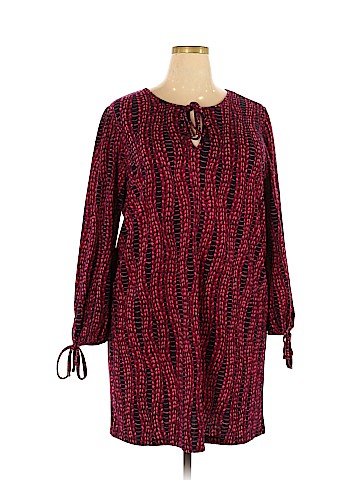 Nikkie by Nikkie Poulos Long Sleeve Top (view 1)