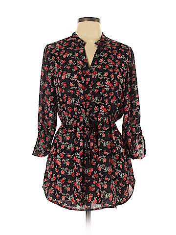 Justify 3/4 Sleeve Blouse (view 1)