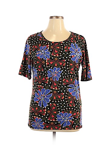 Lularoe Short Sleeve T-Shirt (view 1)