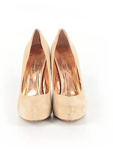 BCBGMAXAZRIA Heels (view 2)