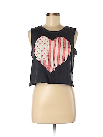 American Eagle Outfitters Sleeveless T-Shirt (view 1)