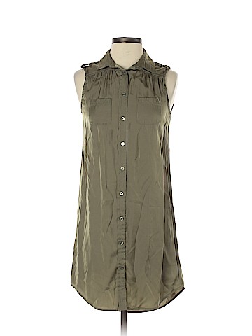 American Eagle Outfitters Casual Dress (view 1)