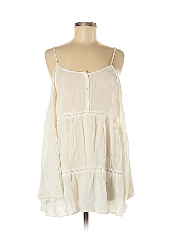 Kendall & Kylie Casual Dress (view 1)