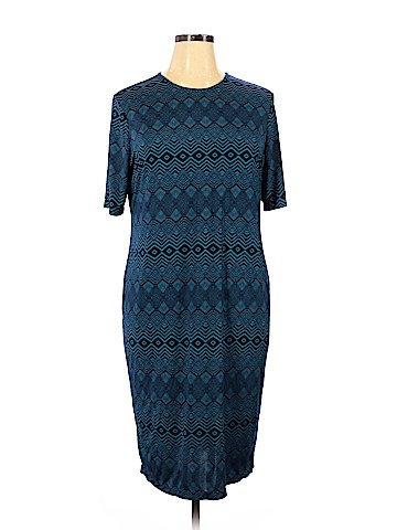 Nikkie by Nikkie Poulos Casual Dress (view 1)