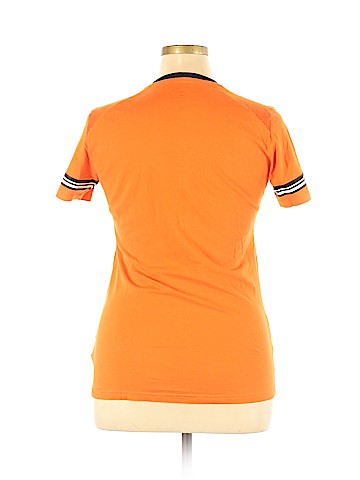 Nike Short Sleeve T-Shirt (view 2)