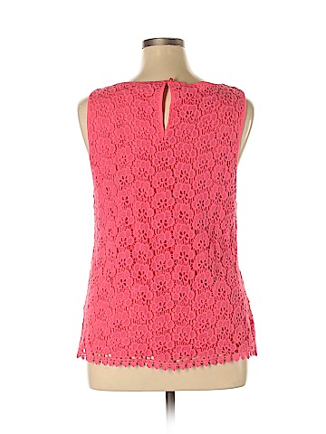 Jennifer Lopez Sleeveless Blouse (view 2)