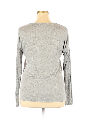 The Clas-sic Long Sleeve Top (view 2)