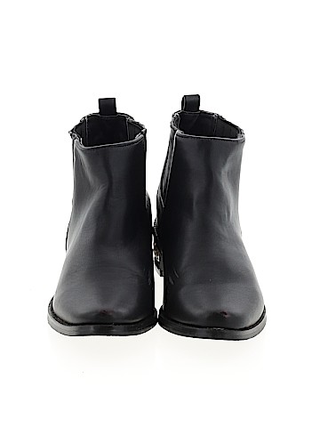 CATHERINE Catherine Malandrino Ankle Boots (view 2)