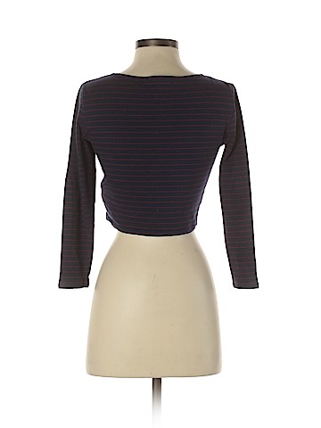 Forever 21 Long Sleeve T-Shirt (view 2)