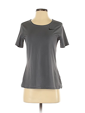 Nike Active T-Shirt (view 1)
