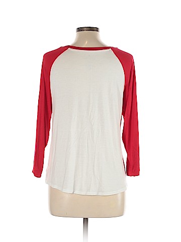 American Eagle Outfitters 3/4 Sleeve T-Shirt (view 2)