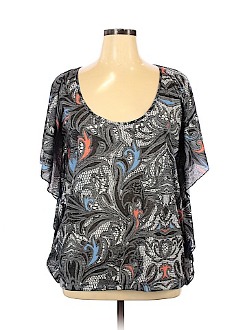 Kardashian Kollection Short Sleeve Top (view 1)