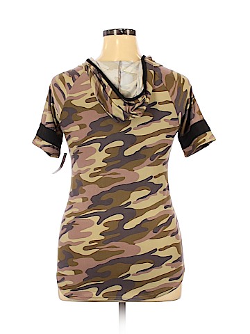 No Boundaries Short Sleeve Top (view 2)