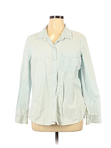 Old Navy Long Sleeve Button-Down Shirt (view 1)