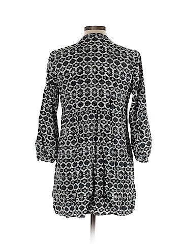 Old Navy Casual Dress (view 2)