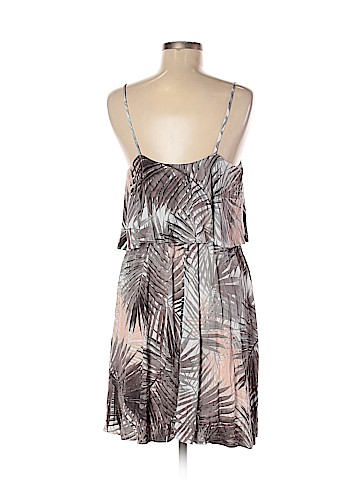 H&M Casual Dress (view 2)