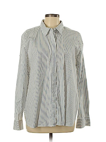 Victoria's Secret Long Sleeve Button-Down Shirt (view 1)
