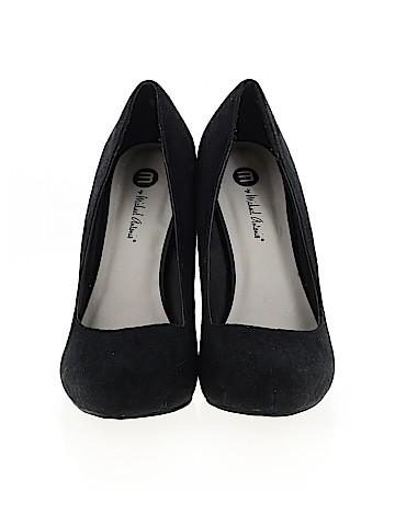 Michael Antonio Heels (view 2)