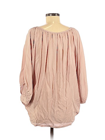 Chelsea Flower Short Sleeve Silk Top (view 2)