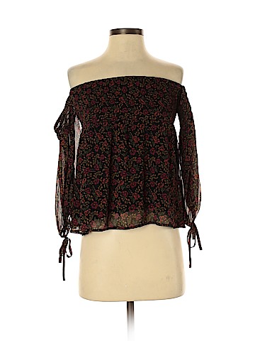 American Eagle Outfitters 3/4 Sleeve Blouse (view 1)