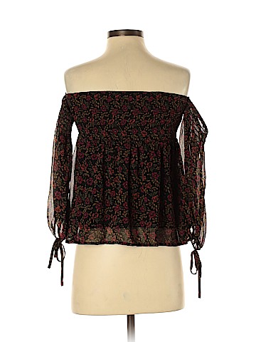 American Eagle Outfitters 3/4 Sleeve Blouse (view 2)