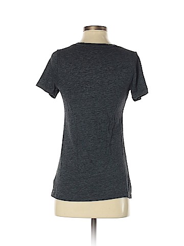 Old Navy Short Sleeve T-Shirt (view 2)