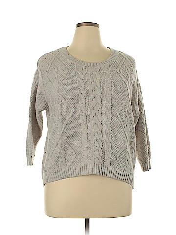 Old Navy Pullover Sweater (view 1)