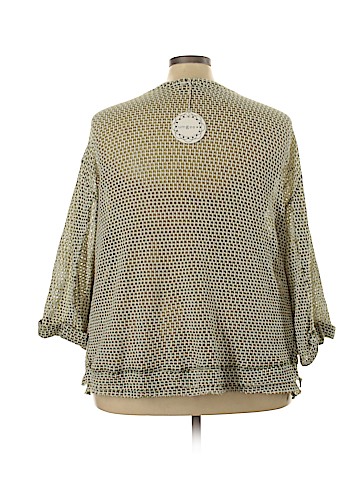 Umgee 3/4 Sleeve Top (view 2)