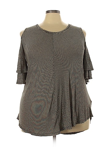 Oddi Short Sleeve Top (view 1)