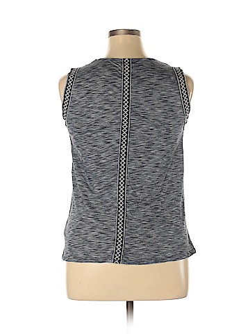 Unbranded Sleeveless Top (view 2)