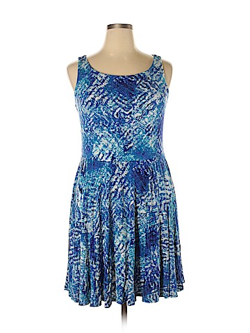 Cynthia Rowley TJX Casual Dress (view 1)