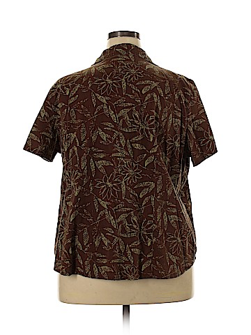 White Stag Short Sleeve Button-Down Shirt (view 2)