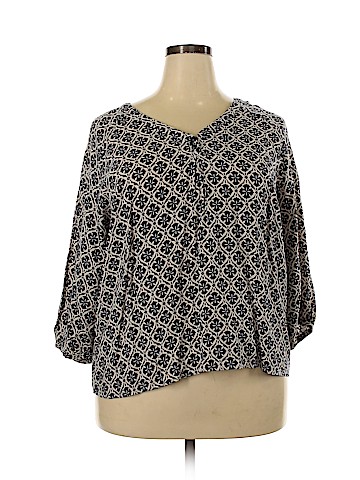 Valerie Bertinelli 3/4 Sleeve Blouse (view 1)