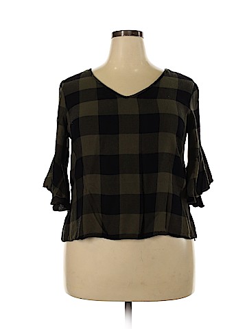 a.n.a. A New Approach 3/4 Sleeve Blouse (view 1)