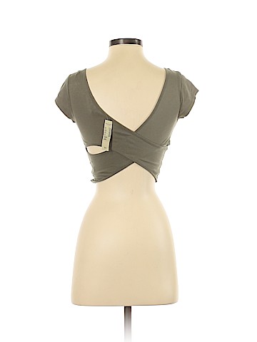 American Eagle Outfitters Short Sleeve Top (view 2)