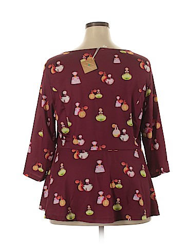 Isabel + Alice 3/4 Sleeve Top (view 2)