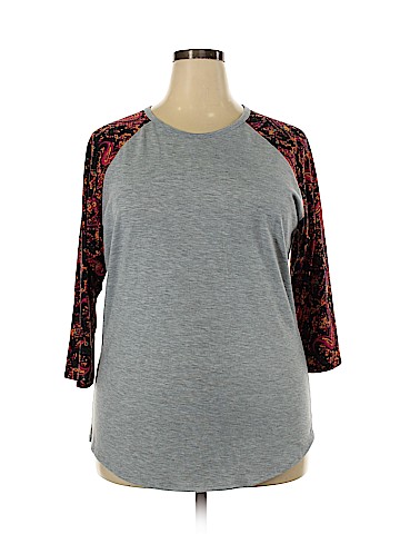 Lularoe 3/4 Sleeve T-Shirt (view 1)