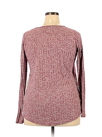 Xhilaration Pullover Sweater (view 2)