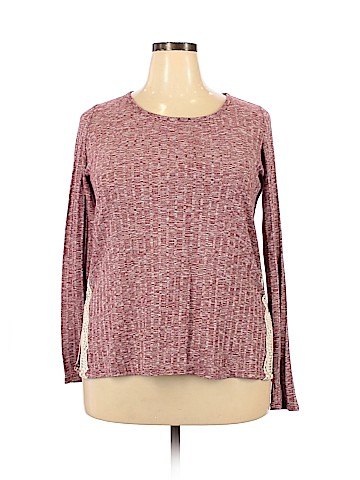 Xhilaration Pullover Sweater (view 1)