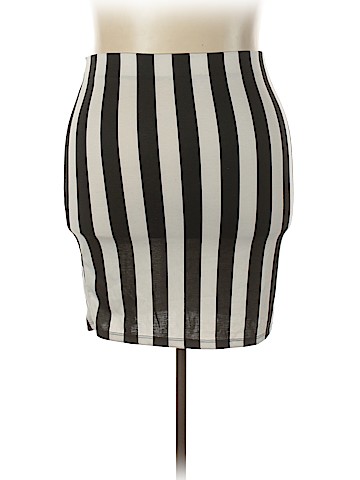 Focus Casual Skirt (view 2)